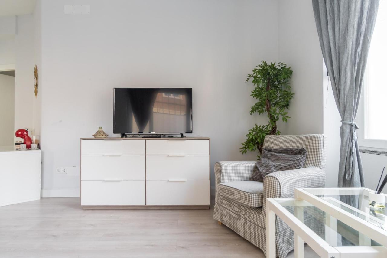 מדריד Modern Apartment-1Bedroom 1Bathroom-Tetuan מראה חיצוני תמונה