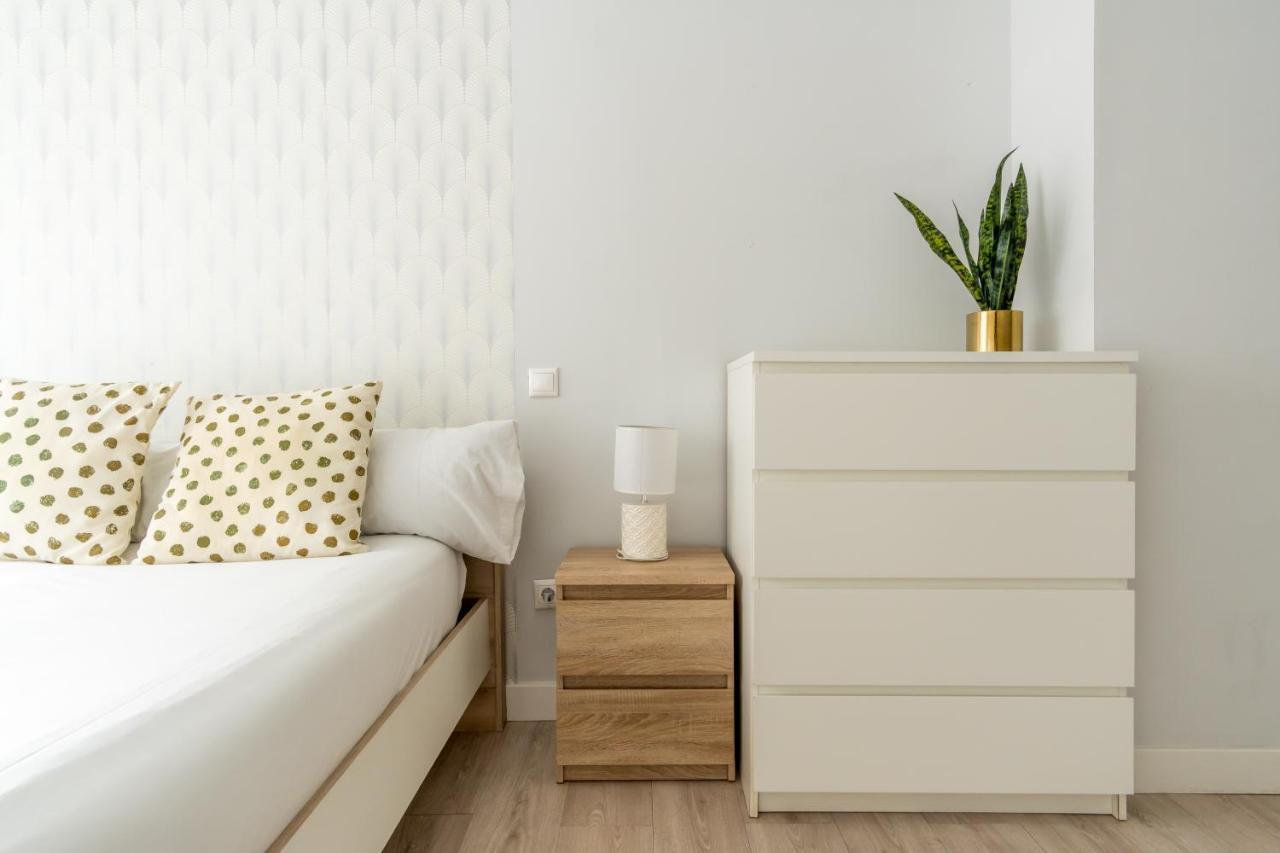 מדריד Modern Apartment-1Bedroom 1Bathroom-Tetuan מראה חיצוני תמונה